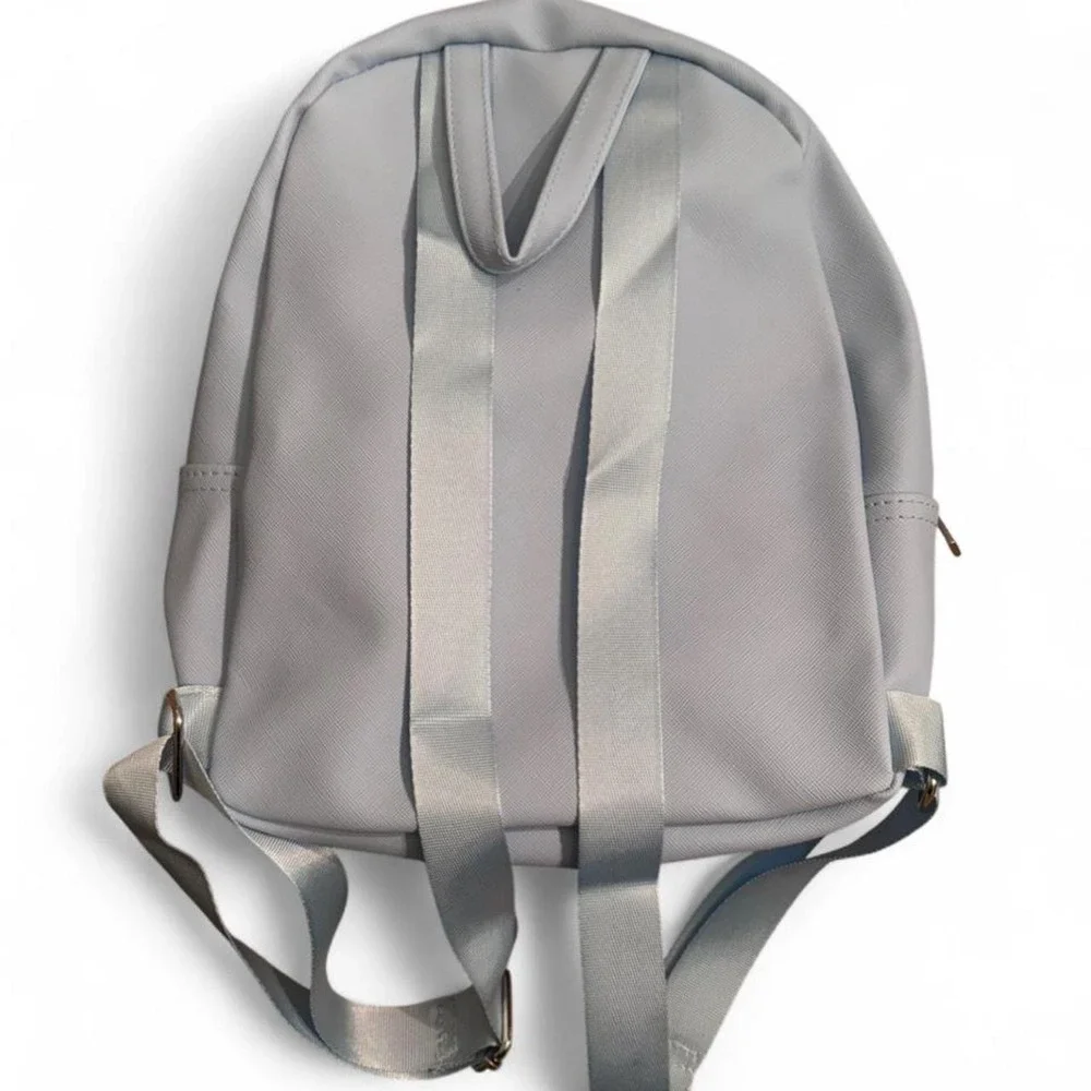 Brand new without tags mini Bluey book bag 10